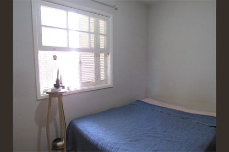 Casa à venda com 158m², 3 quartos e 2 vagas