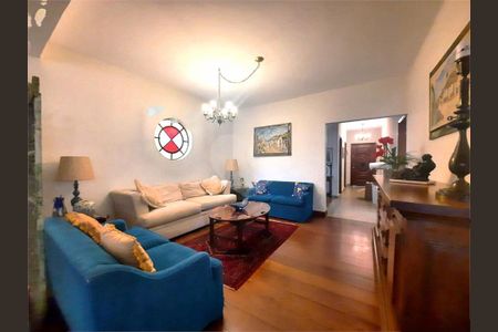 Casa à venda com 4 quartos, 320m² em Santo Amaro, São Paulo