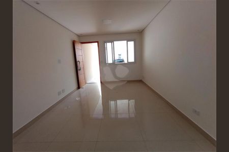 Casa à venda com 88m², 3 quartos e 2 vagas