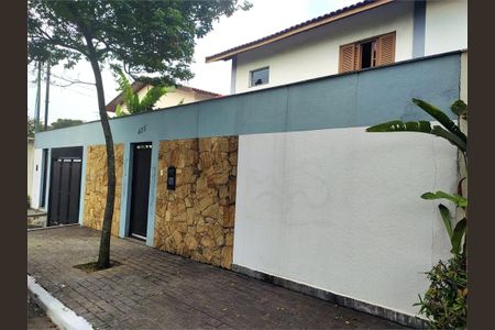 Casa à venda com 261m², 4 quartos e 5 vagas