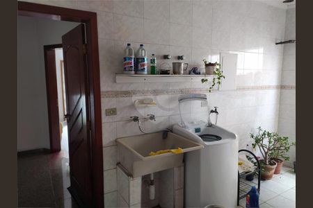 Casa à venda com 261m², 4 quartos e 5 vagas