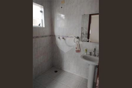 Casa à venda com 261m², 4 quartos e 5 vagas