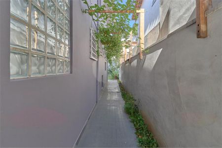 Casa à venda com 211m², 3 quartos e 2 vagas