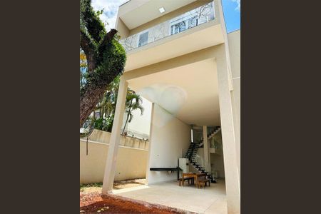Casa à venda com 450m², 6 quartos e 8 vagas