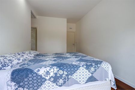 Casa à venda com 450m², 6 quartos e 8 vagas