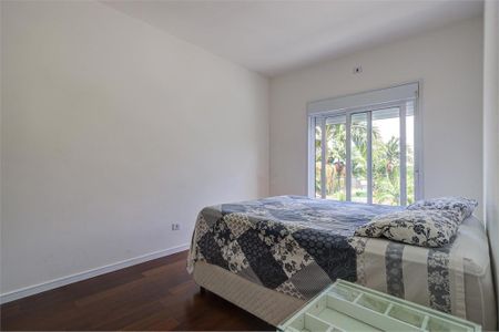 Casa à venda com 450m², 6 quartos e 8 vagas