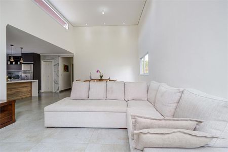 Casa à venda com 450m², 6 quartos e 8 vagas