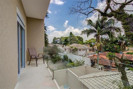 Casa à venda com 450m², 6 quartos e 8 vagas