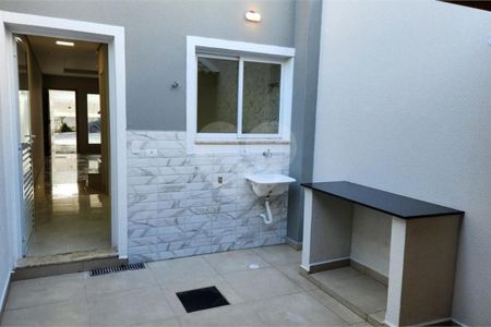 Casa à venda com 110m², 3 quartos e 2 vagas