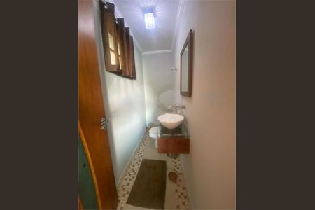 Casa à venda com 255m², 3 quartos e 5 vagas