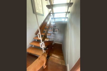 Casa à venda com 255m², 3 quartos e 5 vagas