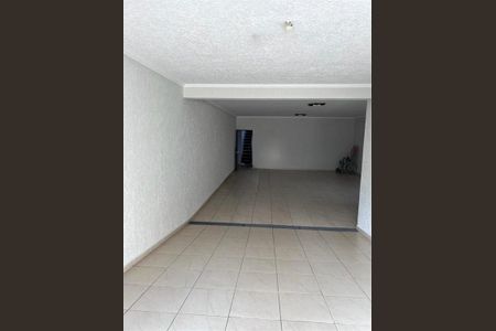 Casa à venda com 270m², 3 quartos e 5 vagas