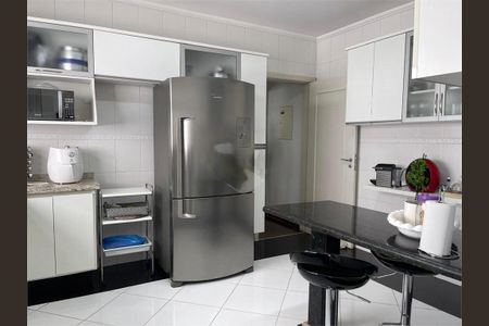 Casa à venda com 187m², 4 quartos e 2 vagas
