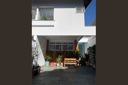 Casa à venda com 187m², 4 quartos e 2 vagas