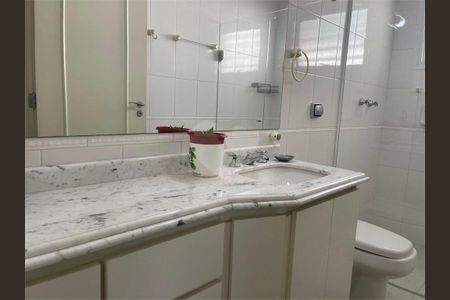 Casa à venda com 187m², 4 quartos e 2 vagas