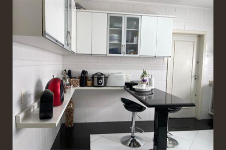 Casa à venda com 187m², 4 quartos e 2 vagas