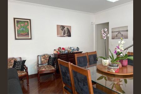 Casa à venda com 187m², 4 quartos e 2 vagas