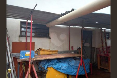 Casa à venda com 243m², 1 quarto e 8 vagas