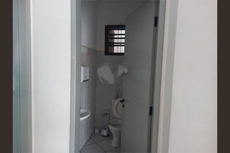 Casa à venda com 243m², 1 quarto e 8 vagas