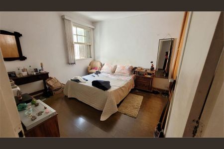 Casa à venda com 152m², 3 quartos e 1 vaga