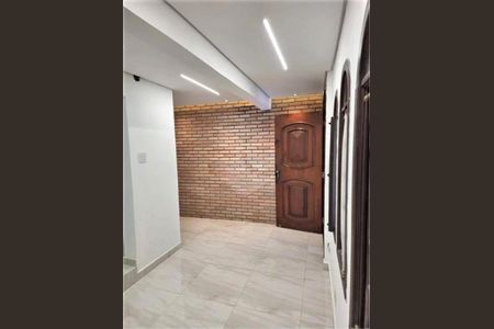 Casa à venda com 161m², 3 quartos e 2 vagas