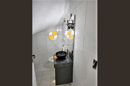 Casa à venda com 161m², 3 quartos e 2 vagas