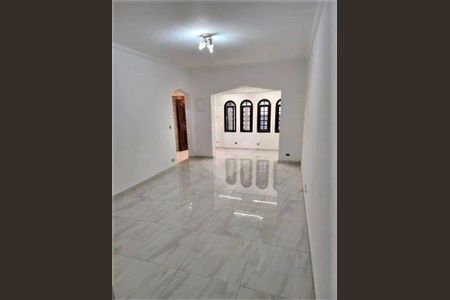 Casa à venda com 161m², 3 quartos e 2 vagas