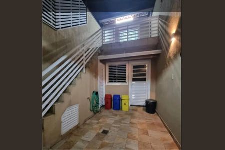 Casa à venda com 114m², 2 quartos e 1 vaga