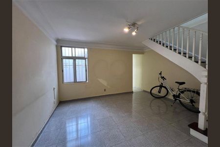 Casa à venda com 100m², 3 quartos e sem vaga