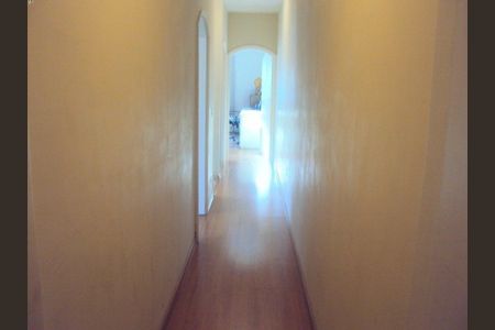 Casa à venda com 196m², 3 quartos e 3 vagas