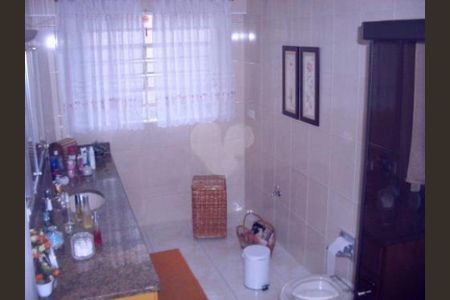 Casa à venda com 243m², 3 quartos e 2 vagas