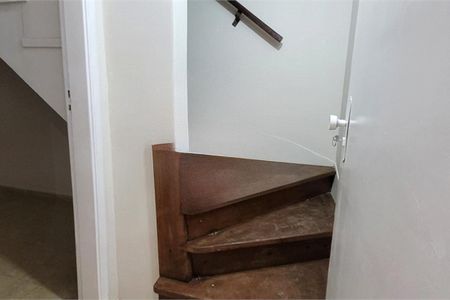 Casa à venda com 100m², 3 quartos e 2 vagas