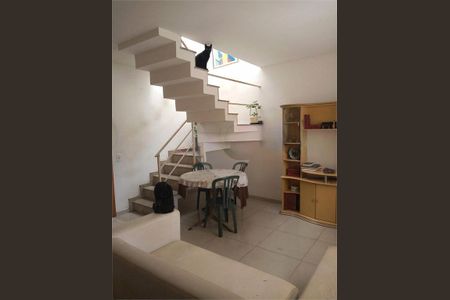 Casa à venda com 108m², 2 quartos e 2 vagas