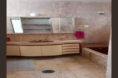 Casa à venda com 280m², 4 quartos e 3 vagas