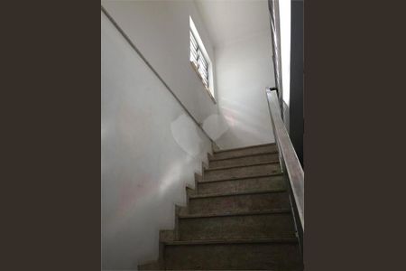 Casa à venda com 238m², 3 quartos e 4 vagas