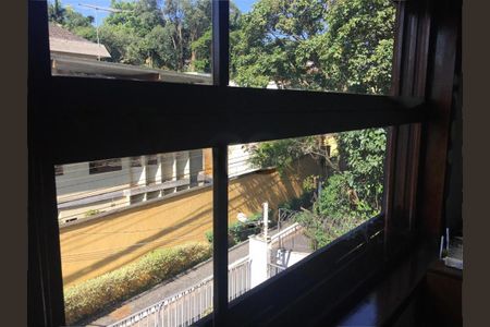 Casa à venda com 238m², 3 quartos e 4 vagas