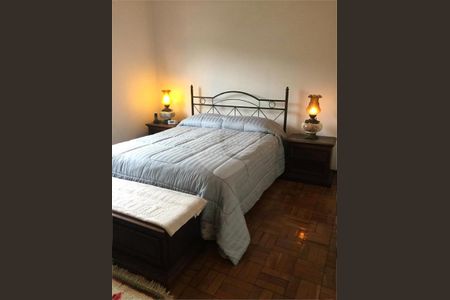 Casa à venda com 238m², 3 quartos e 4 vagas