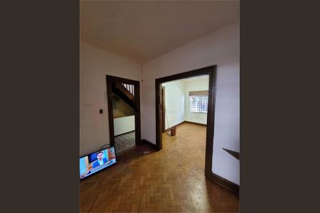 Casa à venda com 190m², 3 quartos e 2 vagas