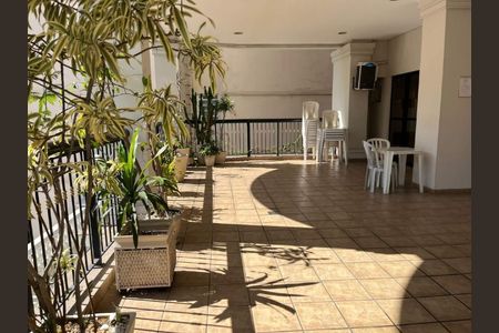 Apartamento à venda com 40m², 1 quarto e 1 vaga