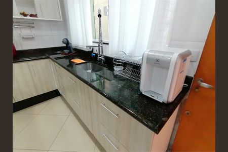 Casa à venda com 160m², 3 quartos e 2 vagas