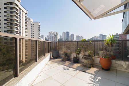 Apartamento à venda com 366m², 3 quartos e 4 vagas Apartamento à venda com 366m², 3 quartos e 4 vagasVaranda da Sala 1