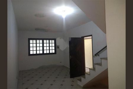 Casa à venda com 128m², 3 quartos e 2 vagas