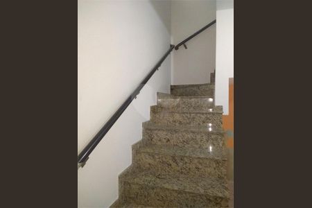Casa à venda com 128m², 3 quartos e 2 vagas