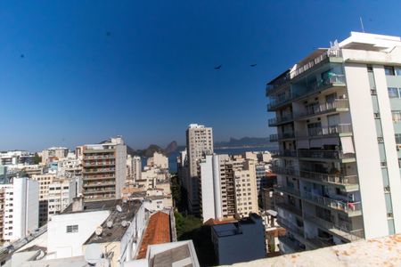 Apartamento à venda com 220m², 4 quartos e 2 vagas Apartamento à venda com 220m², 4 quartos e 2 vagasVista Cobertura