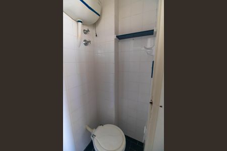 Apartamento à venda com 220m², 4 quartos e 2 vagas Apartamento à venda com 220m², 4 quartos e 2 vagasBanheiro de serviço