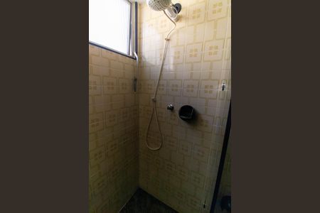 Apartamento à venda com 220m², 4 quartos e 2 vagas Apartamento à venda com 220m², 4 quartos e 2 vagasBanheiro da Suíte