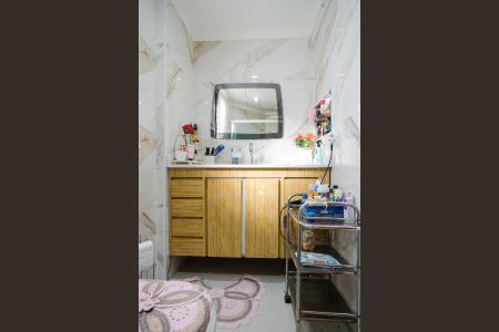 Apartamento à venda com 89m², 3 quartos e 1 vagaBanheiro da suíte