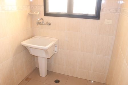 Casa à venda com 312m², 3 quartos e 8 vagasÁrea de Serviço