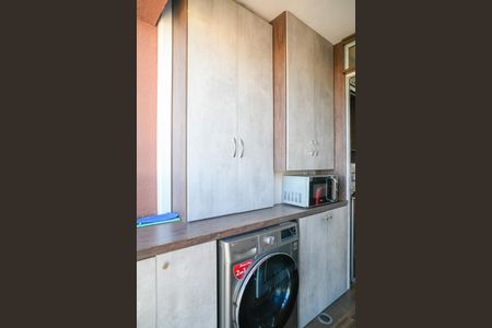 Apartamento à venda com 55m², 2 quartos e 1 vaga Apartamento à venda com 55m², 2 quartos e 1 vagaÁrea de Serviço