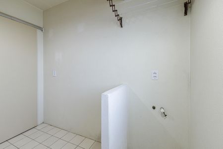 Apartamento à venda com 44m², 1 quarto e sem vaga Apartamento à venda com 44m², 1 quarto e sem vagaÁrea de Serviço